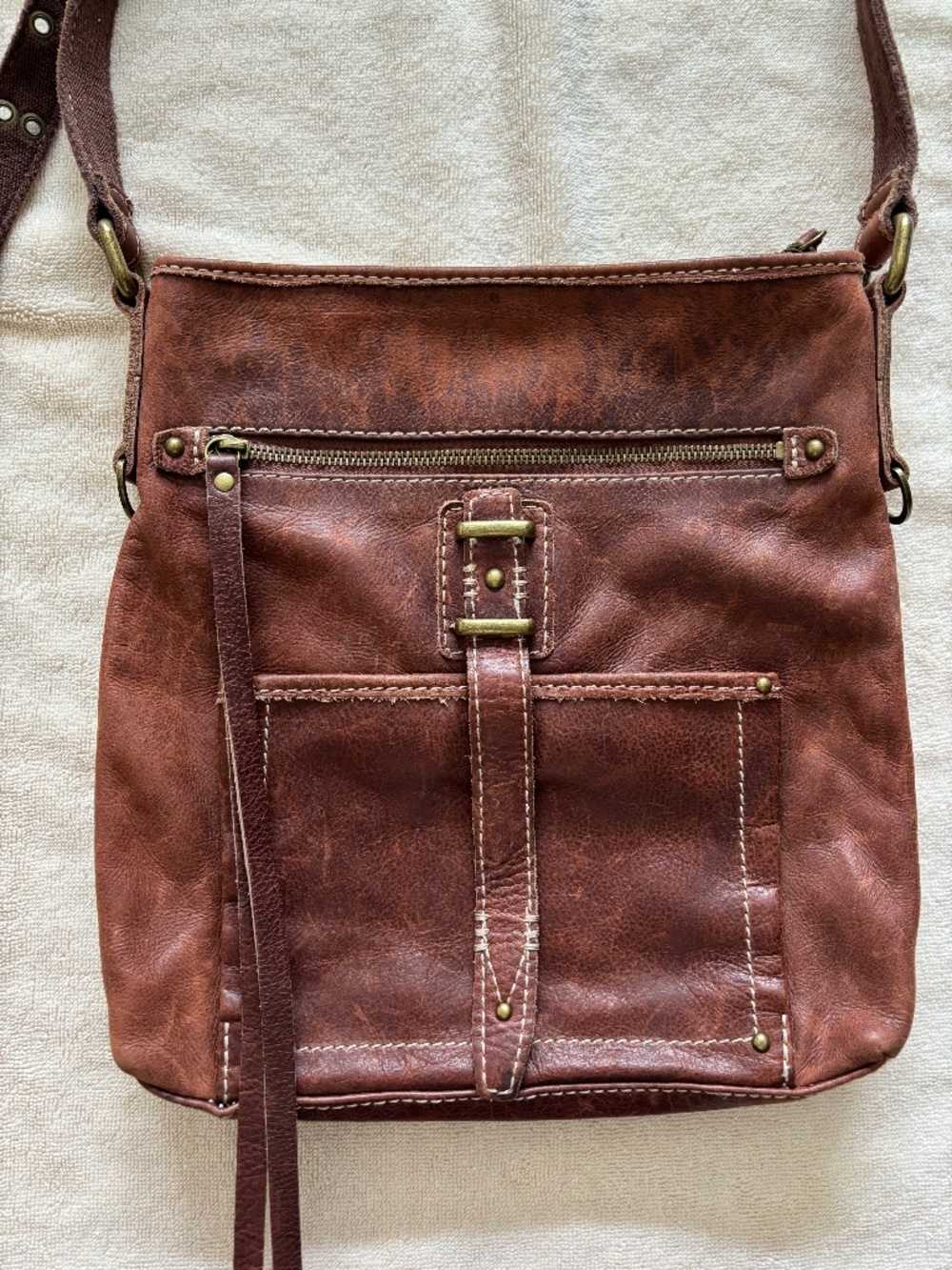 Lucky brand brown leather bag Like New!